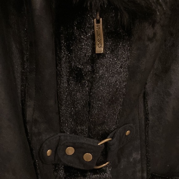 Skea, a luxury skiwear and lifestyle brand, size 10 women’s jacket. - Picture 9 of 16